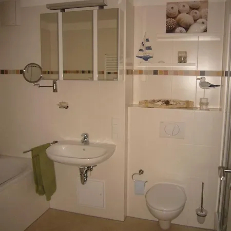 Exklusive Ferienwohnung Anja Апартаменты *