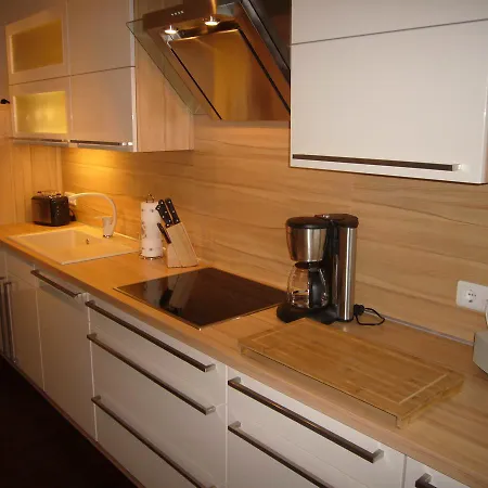 Exklusive Ferienwohnung Anja Апартаменты Штральзунд