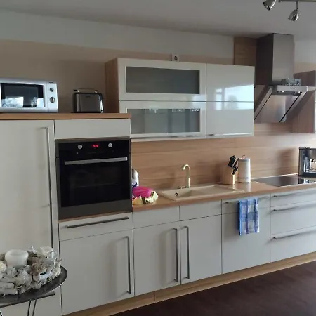 Апартаменты Exklusive Ferienwohnung Anja Штральзунд